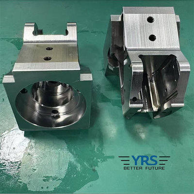 SKD61 DC53 CNC Chi tiết máy chính xác Rivet Feeder bền